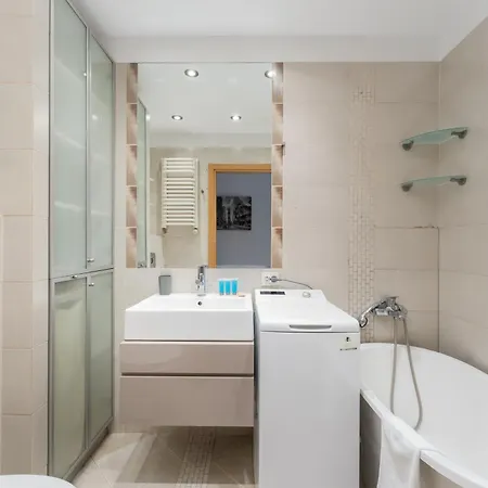 Pod Fortem Homely By Bookinghost Apartman *