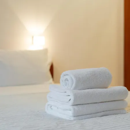 Pod Fortem Homely By Bookinghost *