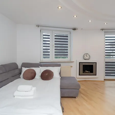 Apartamento Pod Fortem Homely By Bookinghost Cracovia